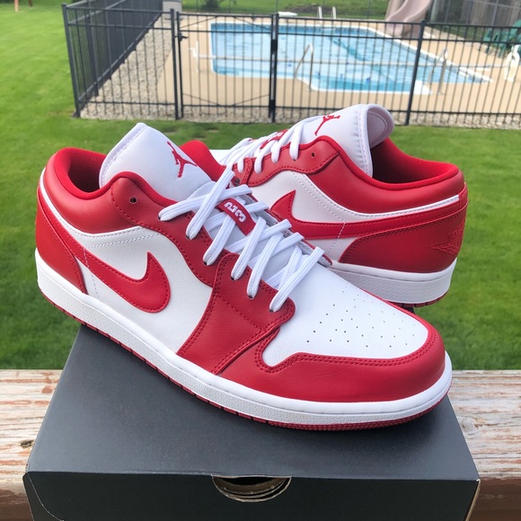 Air Jordan 1 Low Gym Red セール中の割引商品 Nike gym red jordan 1 low スニーカー